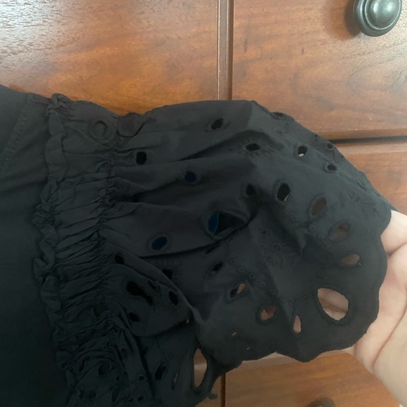 Express Ruffle Sleeve Top - Picture 5 of 7